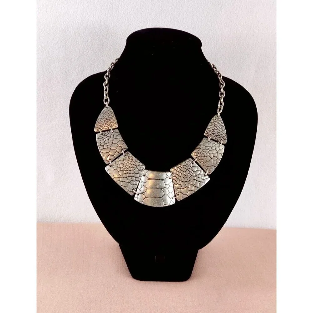 Premier Designs Silver Coker Necklace Exotic Reptile Emprint Tribal Double Sided